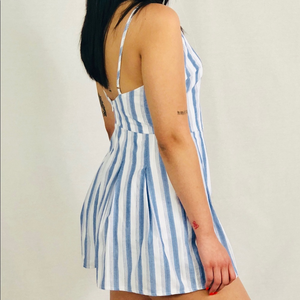 Romper - Picture 2 of 5